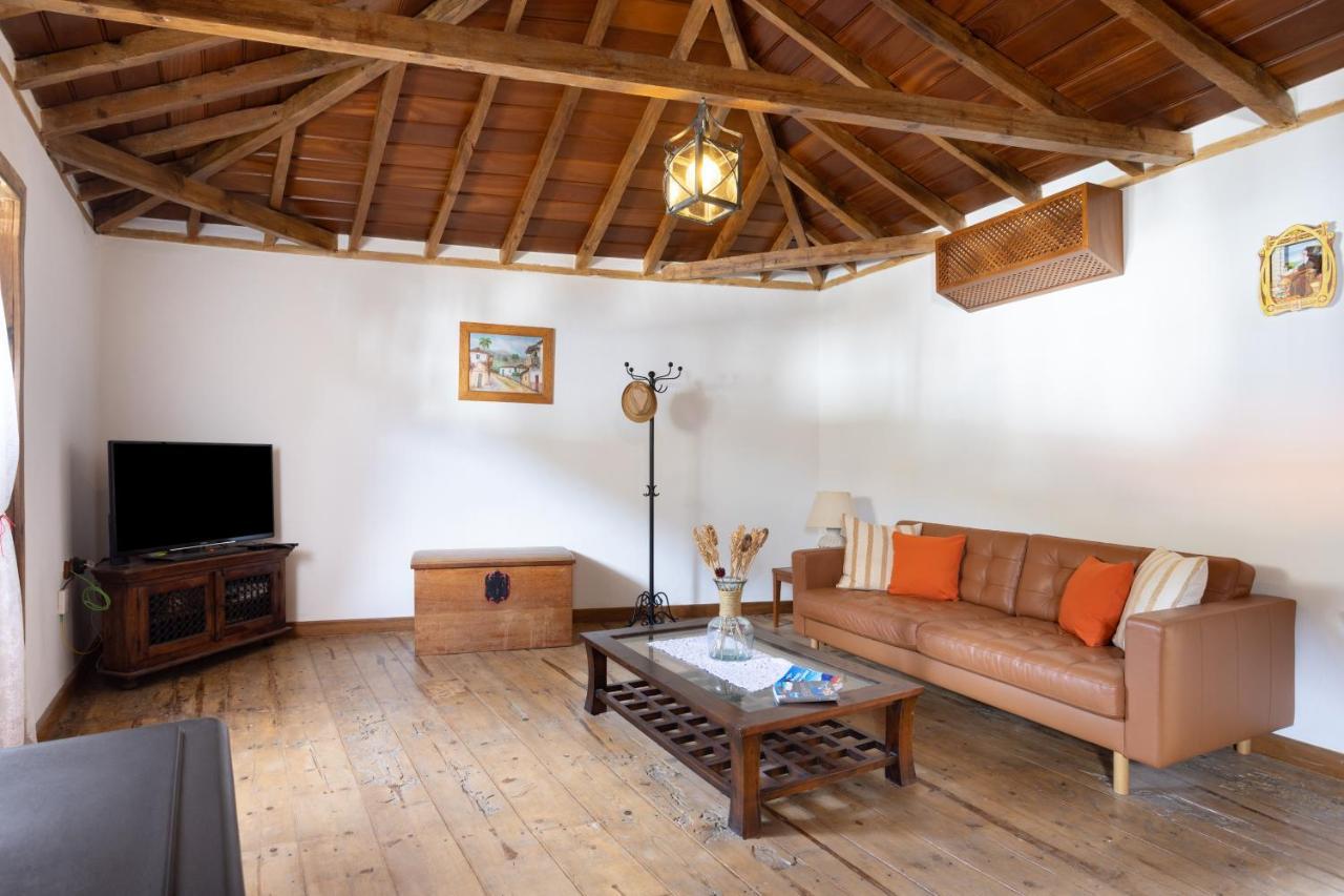 Santiago del Teide Casa Sotomayor מראה חיצוני תמונה